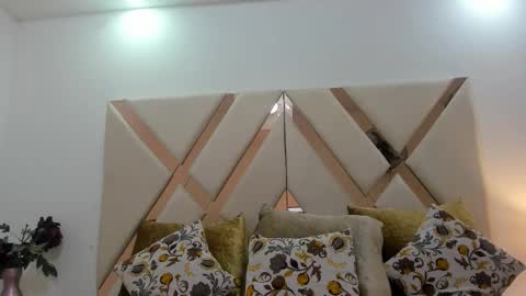 Karol  online show from March 2026 05:23:01 AM