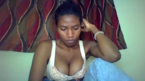 karoliee online show from July 2026 04:47:01 PM