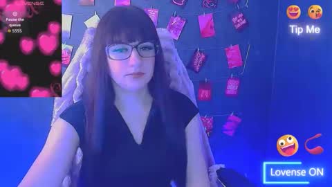 Caroline online show from March 2026 06:59:01 AM