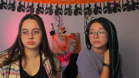 karolina_vendi online show from October 2025 09:32:01 AM