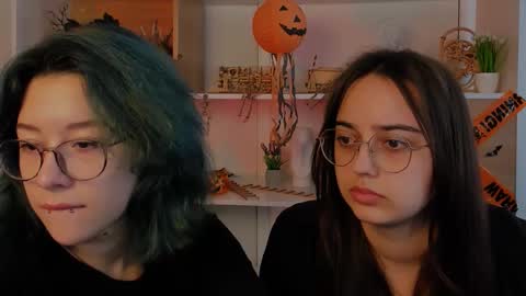 karolina_vendi online show from November 2025 09:22:02 AM