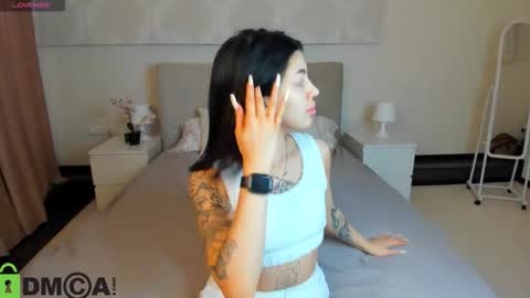 Karolina online show from January 2026 05:55:01 AM