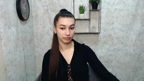Snapshot of karolinamex_ chatting on February 2025 06:54:01 AM Karolina online show from February 2025 06:54:01 AM