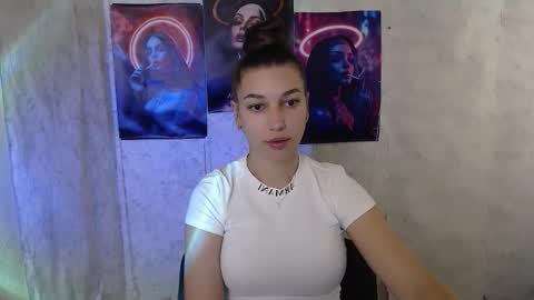 Snapshot of karolinamex_ chatting on October 2025 05:21:02 AM Karolina online show from October 2025 05:21:02 AM