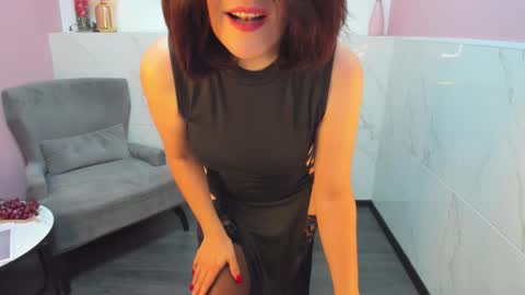 Snapshot of karolinaorient chatting on March 2025 04:57:01 PM Karolina online show from March 2025 04:57:01 PM