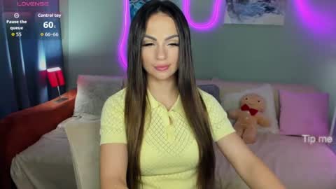 Karolina online show from June 2026 07:11:01 AM