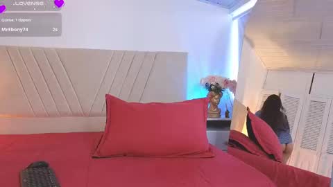 karoline_cf online show from September 2025 08:20:02 PM