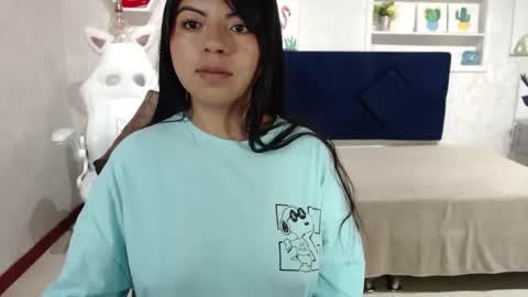 Snapshot of karolineburnx chatting on September 2025 04:25:02 AM Isa online show from September 2025 04:25:02 AM