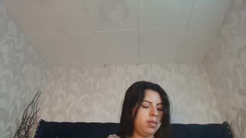 Snapshot of karolineburnx chatting on March 2026 06:08:01 AM Isa online show from March 2026 06:08:01 AM