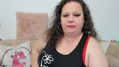 Snapshot of karolinejoyy chatting on February 2026 11:42:02 PM KarolineJoyy online show from February 2026 11:42:02 PM