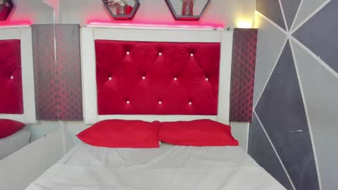 Snapshot of karoll014 chatting on December 2024 11:39:01 AM Karol online show from December 2024 11:39:01 AM