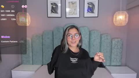 Snapshot of karoll_santos chatting on January 2025 09:56:01 AM Karol Santos online show from January 2025 09:56:01 AM