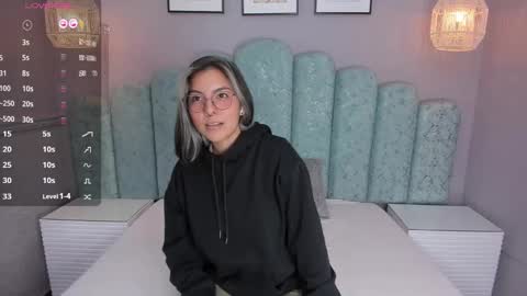 Snapshot of karoll_santos chatting on January 2025 07:07:01 AM Karol Santos online show from January 2025 07:07:01 AM