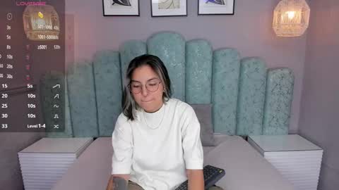 Snapshot of karoll_santos chatting on February 2025 04:07:02 AM Karol Santos online show from February 2025 04:07:02 AM