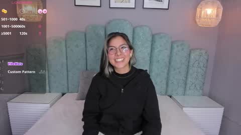 Snapshot of karoll_santos chatting on March 2025 07:03:01 AM Karol Santos online show from March 2025 07:03:01 AM