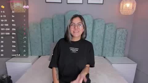 Snapshot of karoll_santos chatting on March 2025 09:35:02 AM Karol Santos online show from March 2025 09:35:02 AM