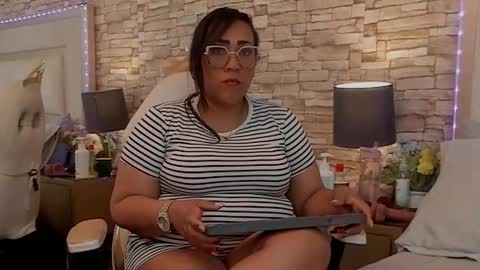 Snapshot of karolwestt chatting on September 2025 01:24:02 PM karolwestt online show from September 2025 01:24:02 PM