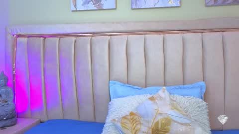 Snapshot of karoly_ocampo chatting on November 2025 04:03:02 AM karoly online show from November 2025 04:03:02 AM