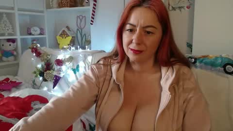 Snapshot of karolynesyera chatting on February 2025 02:44:01 PM karolynesyera online show from February 2025 02:44:01 PM