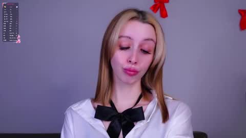 Snapshot of karonberkman chatting on March 2026 01:55:02 AM Angel online show from March 2026 01:55:02 AM