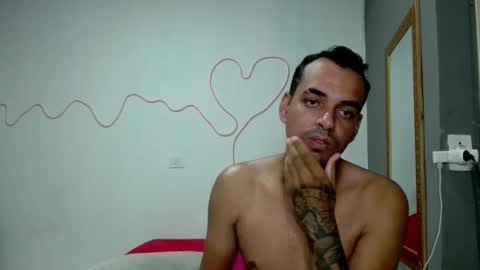 Tamires e Maicon online show from December 2024 08:26:02 PM