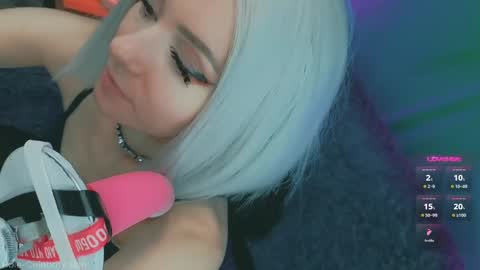 Snapshot of kasatka969 chatting on February 2025 04:36:02 PM ALYSSA online show from February 2025 04:36:02 PM