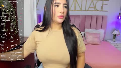 kaseythompson online show from October 2025 12:06:02 PM