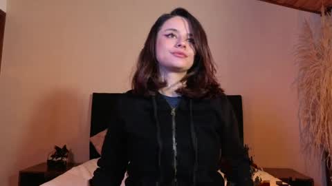 kassandra james online show from April 2026 12:50:02 PM
