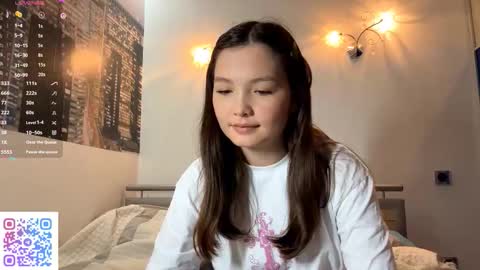 Snapshot of kassandrataulbee chatting on September 2025 09:43:02 AM Kira online show from September 2025 09:43:02 AM