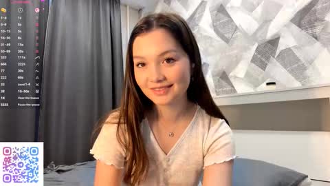 Snapshot of kassandrataulbee chatting on October 2025 06:12:02 AM Kira online show from October 2025 06:12:02 AM