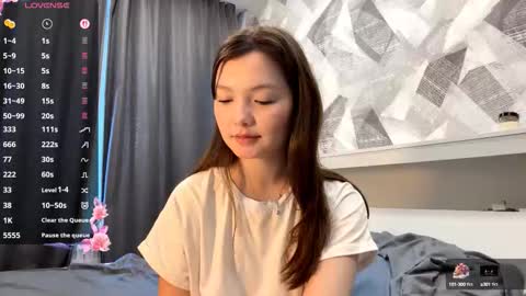 Snapshot of kassandrataulbee chatting on October 2025 01:21:01 PM Kira online show from October 2025 01:21:01 PM