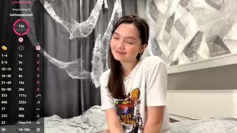 Snapshot of kassandrataulbee chatting on November 2025 09:22:01 AM Kira online show from November 2025 09:22:01 AM