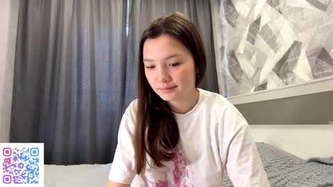 Snapshot of kassandrataulbee chatting on November 2025 09:20:01 AM Kira online show from November 2025 09:20:01 AM