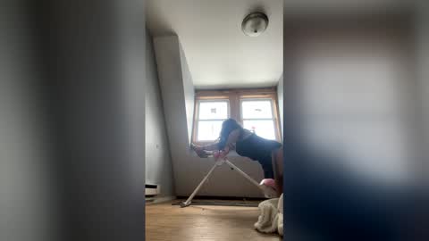 kassyr35 online show from April 2026 06:19:02 PM