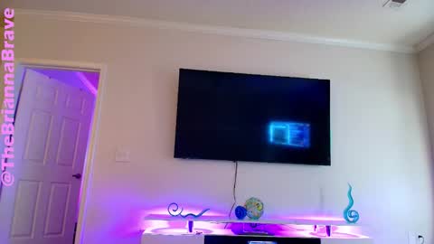 Snapshot of kat2025 chatting on February 2026 07:29:01 PM BriannaBrave online show from February 2026 07:29:01 PM