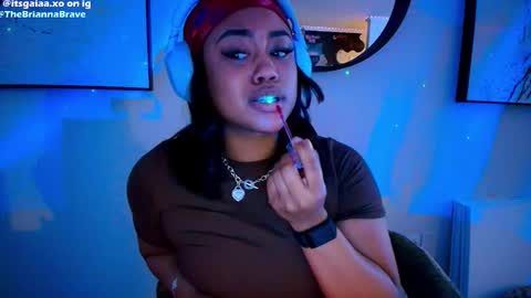 Snapshot of kat2025 chatting on February 2026 07:04:01 PM BriannaBrave online show from February 2026 07:04:01 PM