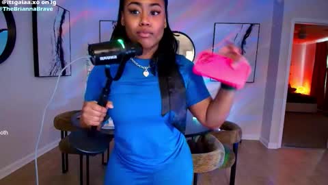 Snapshot of kat2025 chatting on February 2026 08:10:01 PM BriannaBrave online show from February 2026 08:10:01 PM