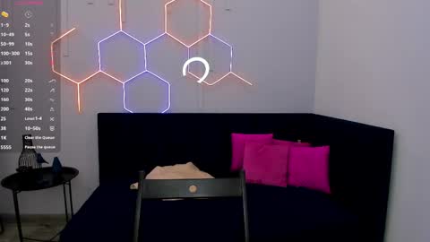 kat__cat online show from April 2026 02:27:02 AM