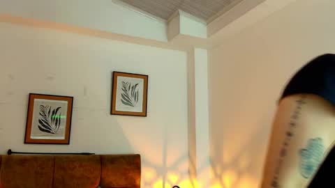 kat paradisse online show from April 2026 11:49:02 AM