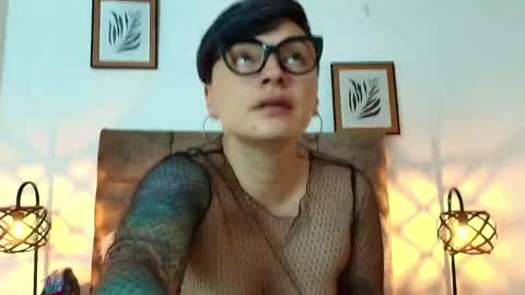kat paradisse online show from May 2026 11:59:02 AM