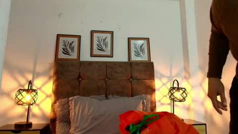 Snapshot of kat_paradisse chatting on June 2026 11:46:01 AM kat paradisse online show from June 2026 11:46:01 AM
