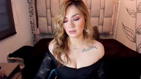 K A T A  H O O T online show from November 2025 08:20:01 PM