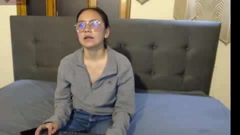 Katalina online show from December 2025 05:28:02 PM