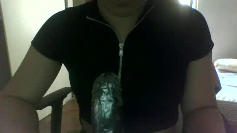 lovely online show from January 2025 08:28:01 PM