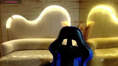 Katalina  online show from April 2026 09:43:02 PM