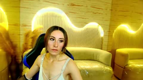 Katalina  online show from May 2026 08:03:02 PM
