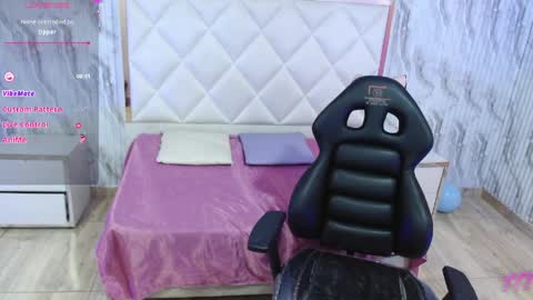 Snapshot of katalina_tay1 chatting on April 2026 01:41:01 PM katalina_tay1 online show from April 2026 01:41:01 PM