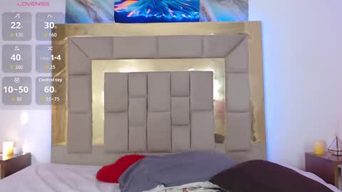 KATALINA online show from April 2026 02:12:02 PM
