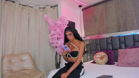 Kata Millants online show from February 2025 05:08:01 AM