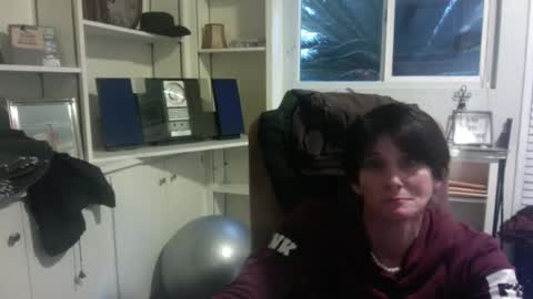 Snapshot of katbrake chatting on March 2025 09:26:01 PM sexykat online show from March 2025 09:26:01 PM